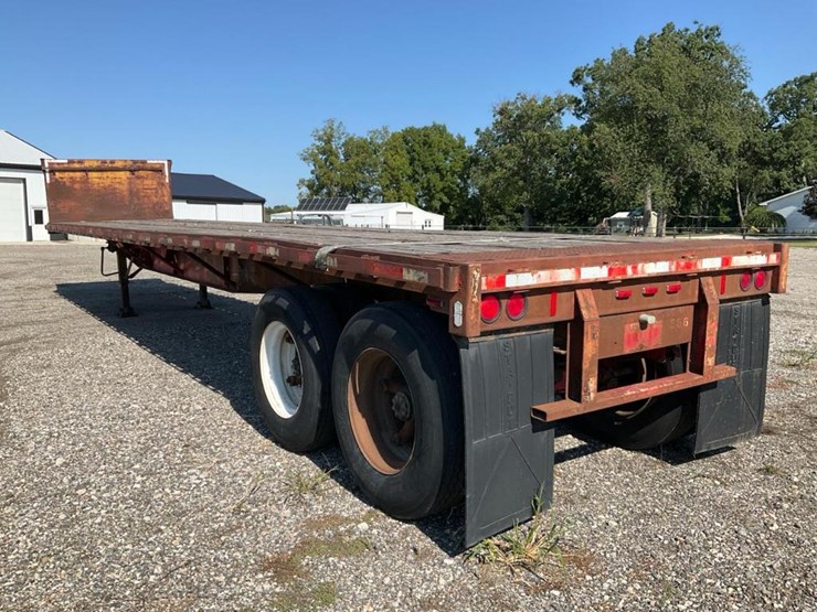1985-fruehauf-flatbed-image-2