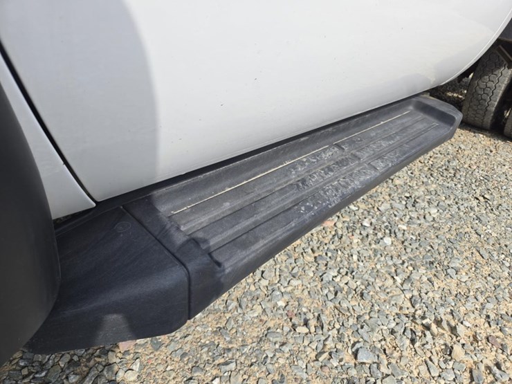 2014-ford-f450-image-21