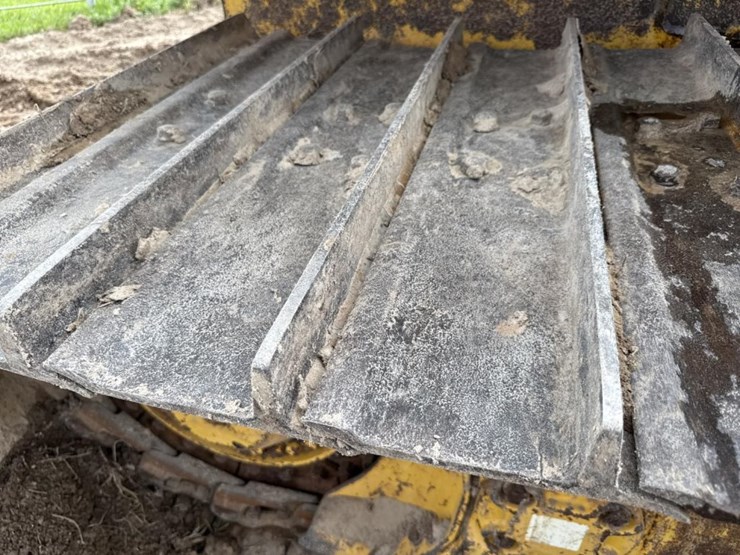 2014-komatsu-d65px-17-image-53