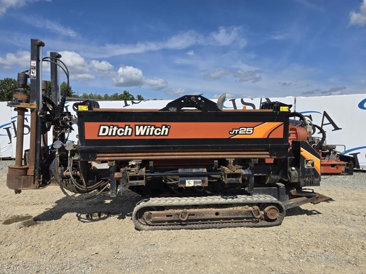 2014-ditch-witch-jt25-image-2