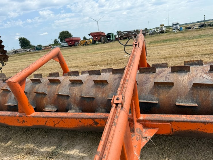 #27143-•-fair-oaks-mfg-20’-stubble-roller-421-image-14