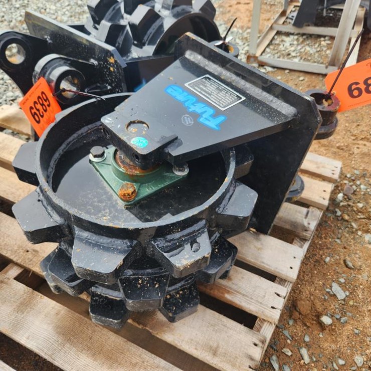 CATERPILLAR 305
