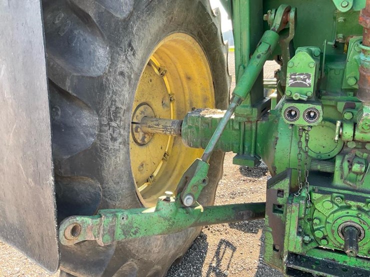1972-john-deere-4320-image-37