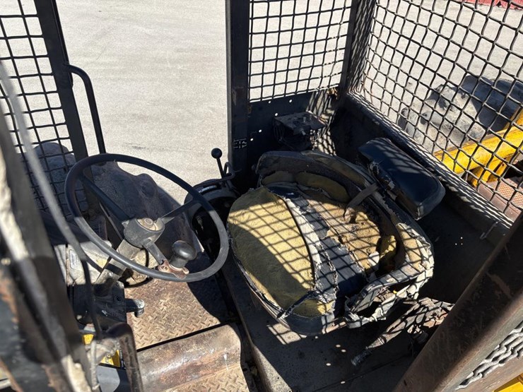 john-deere-640-image-50