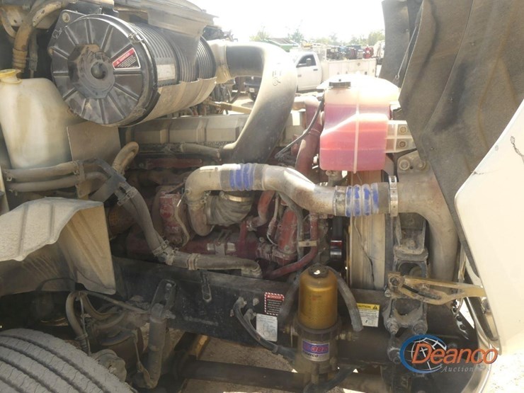 2017-mack-ch613-image-11
