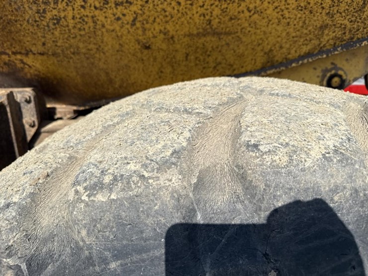 komatsu-hm400-2-image-70