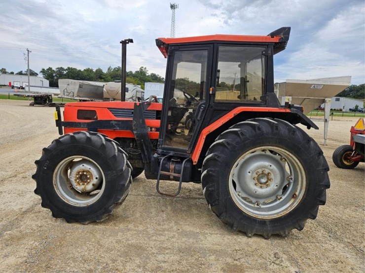 agco-allis-6690-image-2