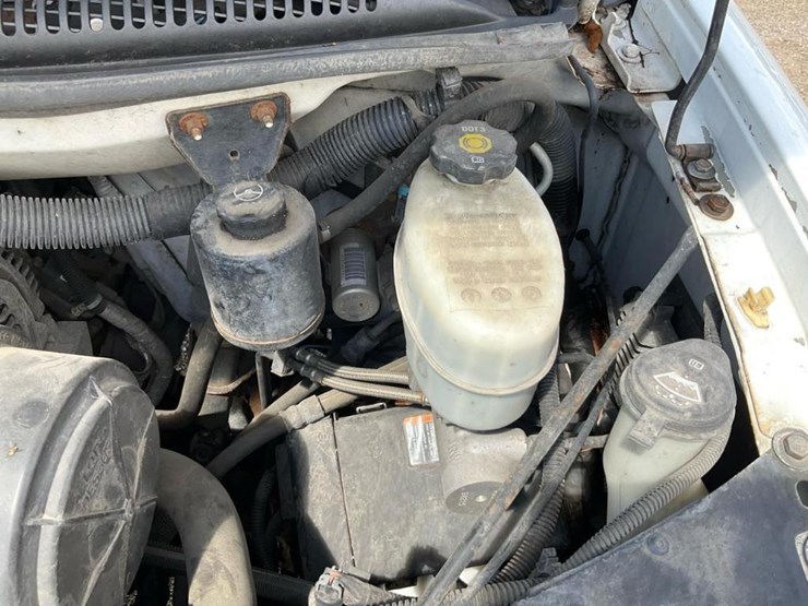 2013-chevrolet-express-g2500-image-46