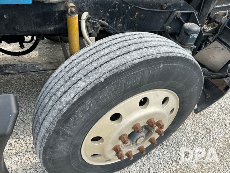 1999-kenworth-t600-image-29