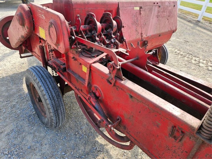 new-holland-68-image-20