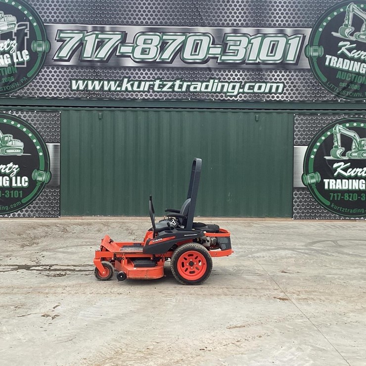 2018 KUBOTA Z122E