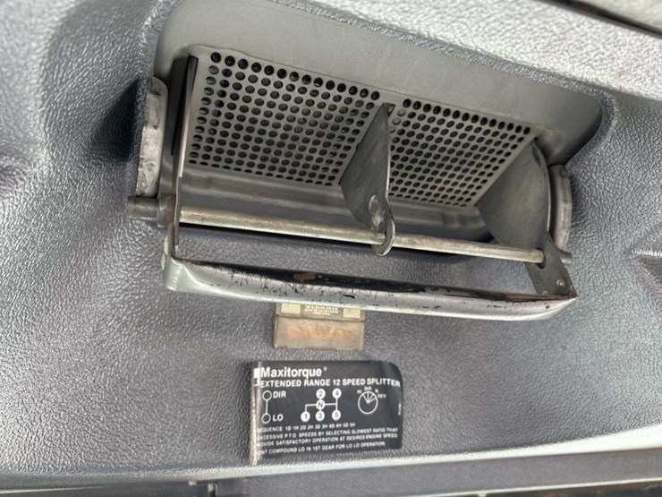 1994-mack-dm688s-image-63