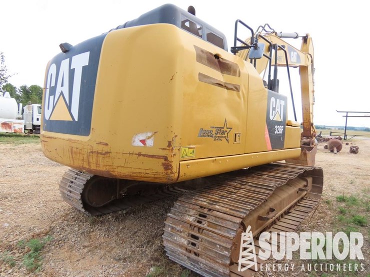 caterpillar-326f-image-4