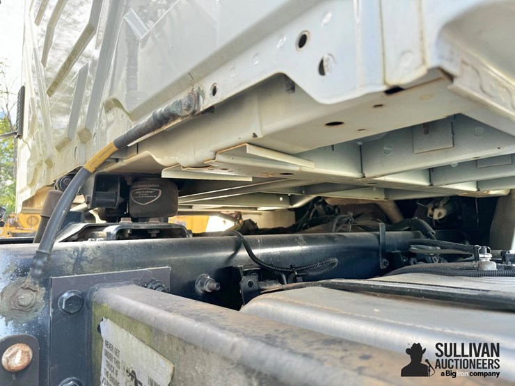 2012-international-durastar-4400-image-19
