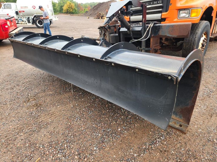 #1648-•-sterling-single-axle-patrol-truck-image-9