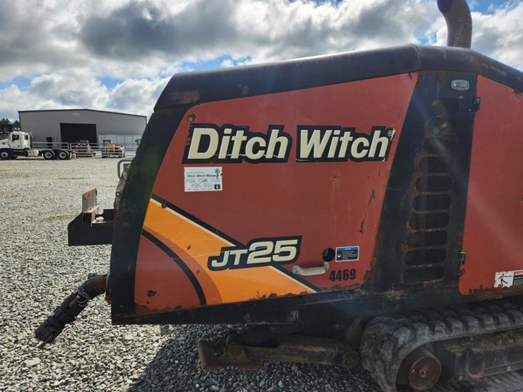 2014-ditch-witch-jt25-image-35