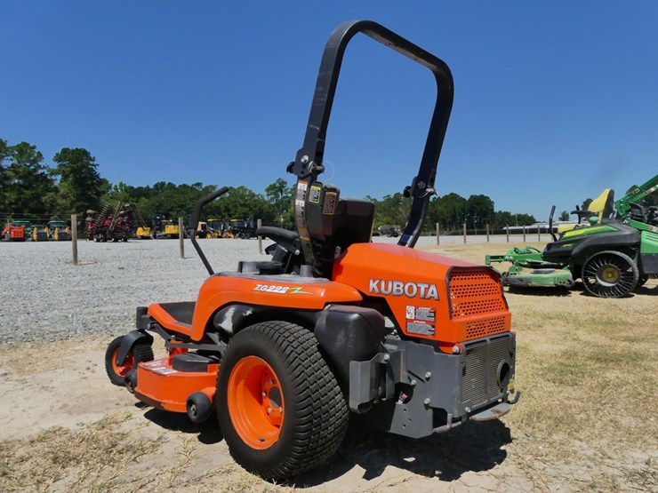 2011-kubota-zg222-image-4
