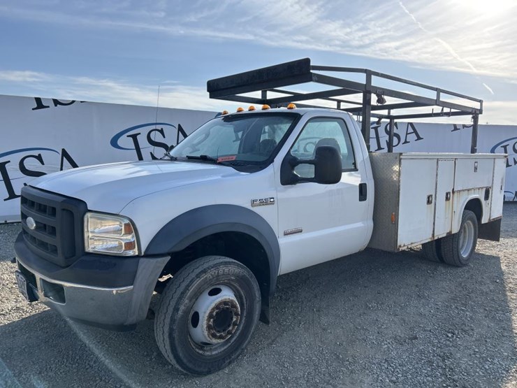 2006-ford-f550-image-1