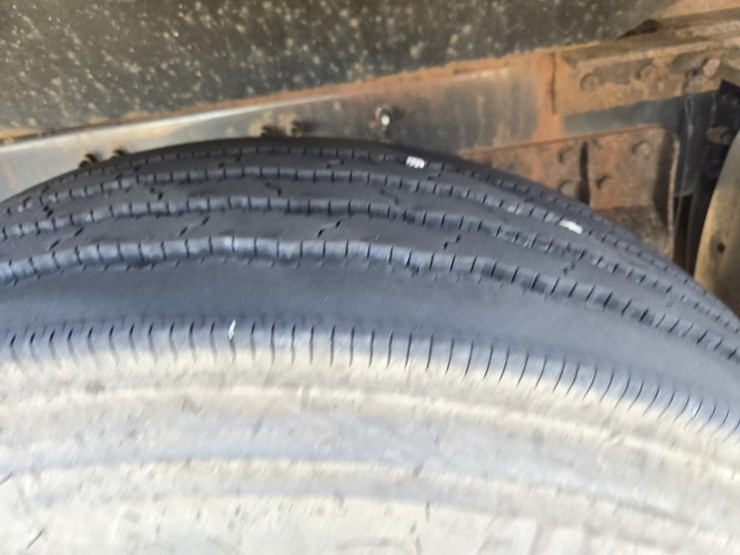 2015-mack-granite-gu813-image-106
