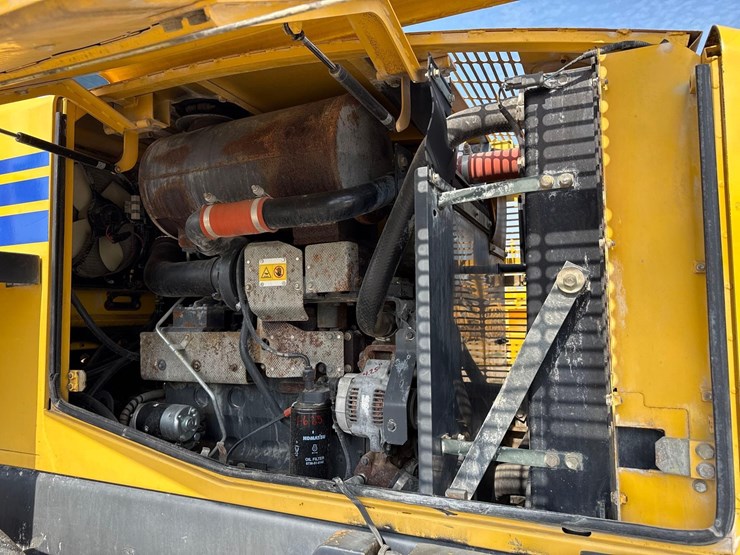 2019-komatsu-wa200-5-image-13