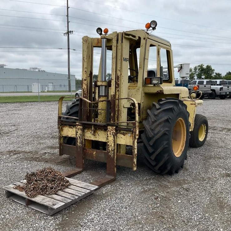 MASSEY-FERGUSON MF6500