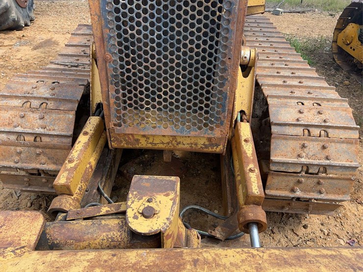 caterpillar-d5c-image-8