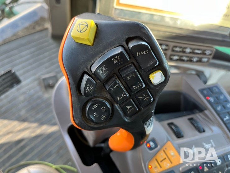 2019-john-deere-r4045-image-93