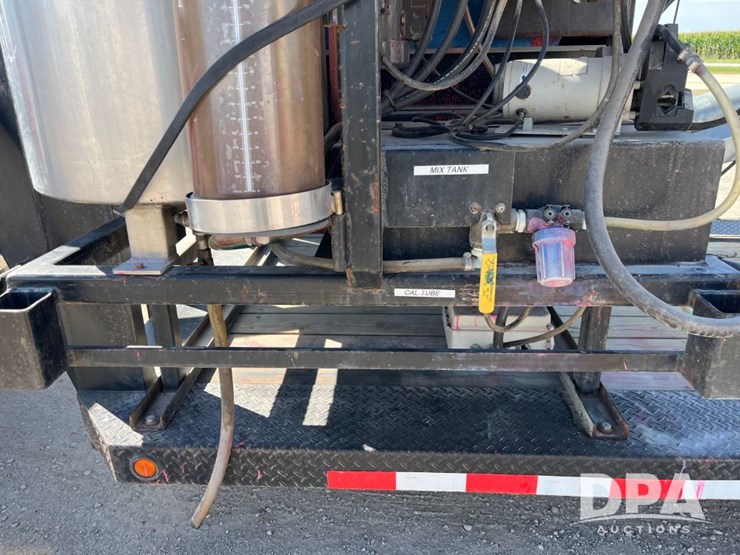2004-boss-seed-trailer-(jn2958,-unit-t293)-image-13