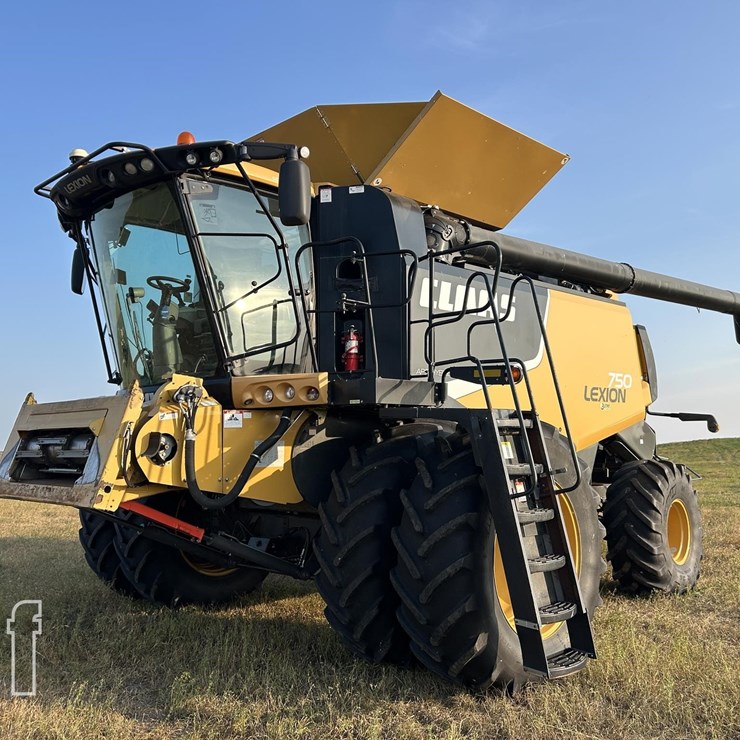2013 CLAAS LEXION 750