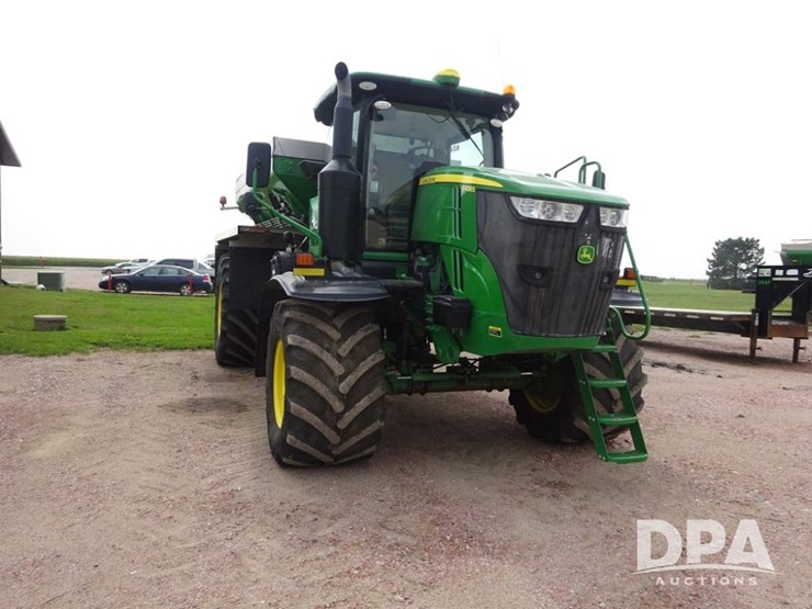 2019-john-deere-f4365-image-11