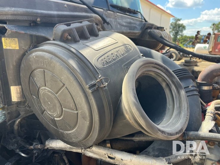 2007-freightliner-columbia-truck-(jn2954,-unit-2158)-image-84