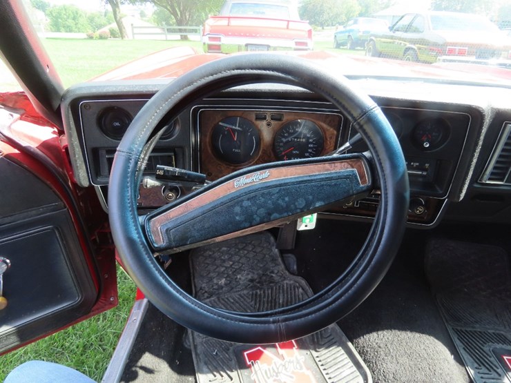 1974-chevrolet-monte-carlo-image-21