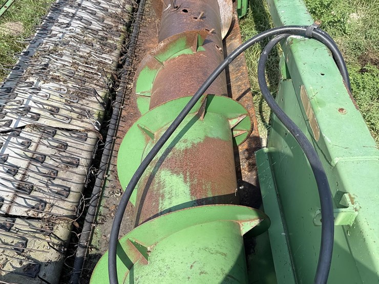 john-deere-213-image-4