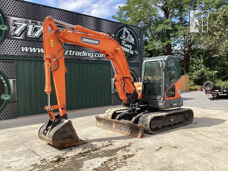 2019-doosan-dx85r-3-image-8