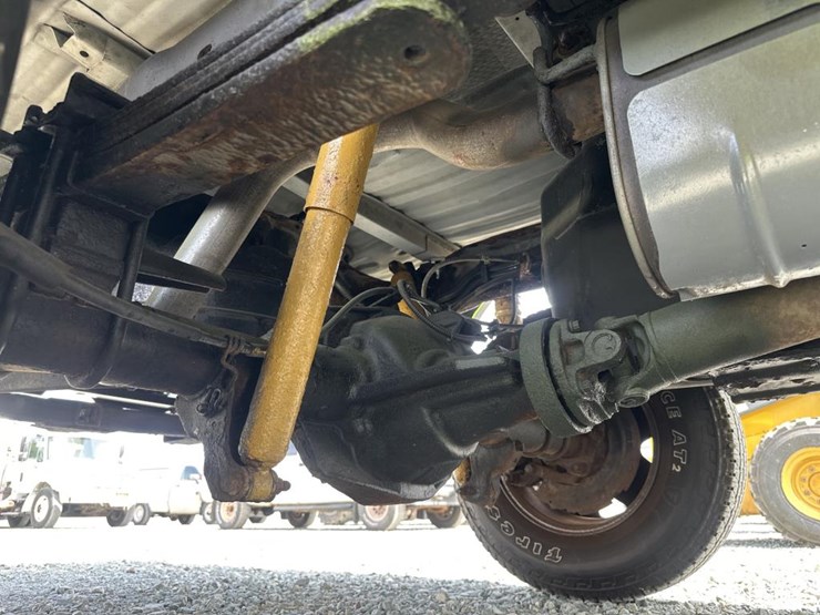 2010-ford-f250-image-47