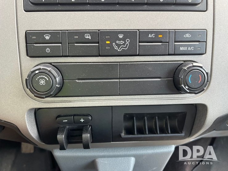 2013-ford-f250-xlt-image-58