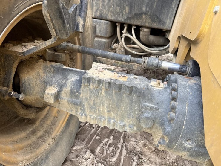 caterpillar-th407c-image-44