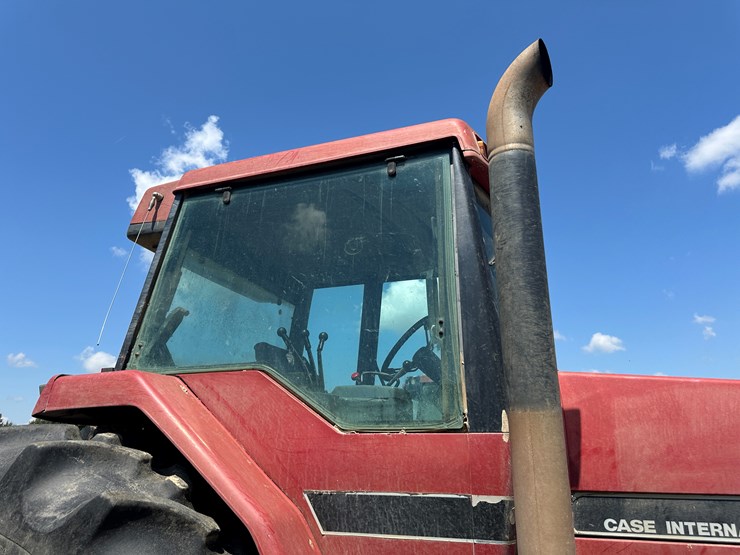 #32185-•-1995-case-international-7250-mfwd-tractor-jja0056887-image-34