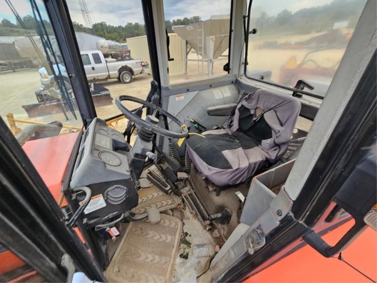 agco-allis-6690-image-15