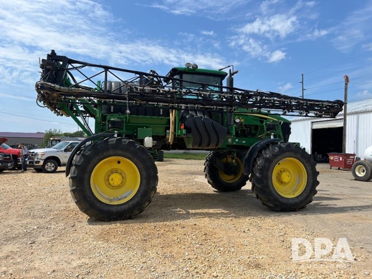 2014-john-deere-4730-image-10