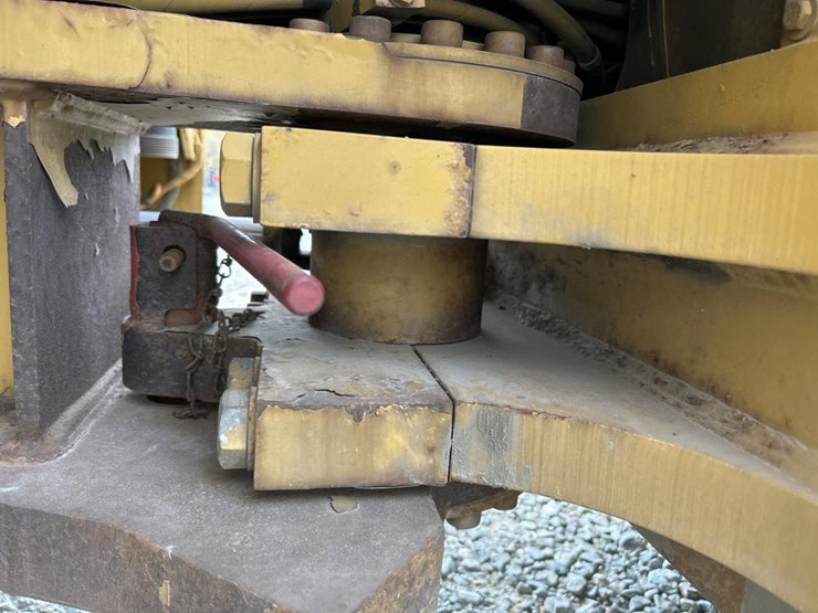 caterpillar-cb54-image-29