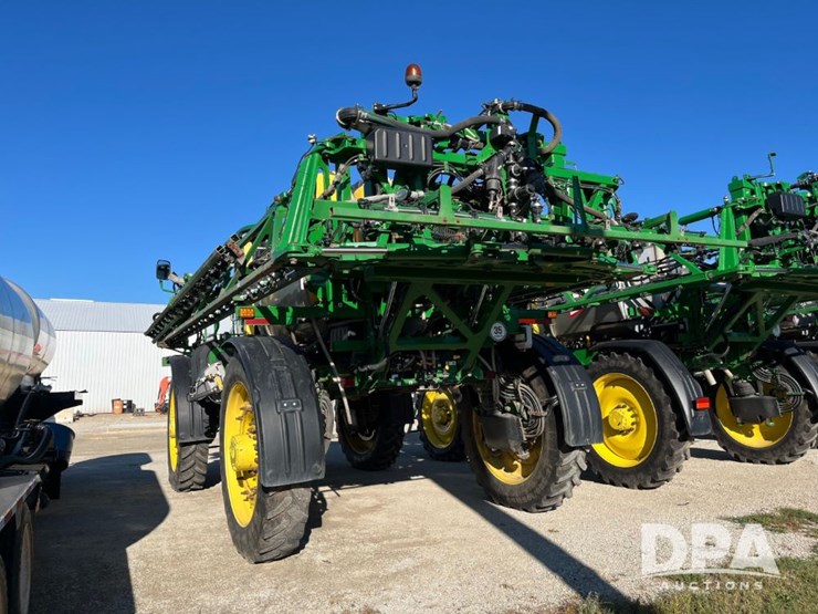 2019-john-deere-r4045-image-14