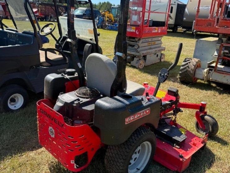 gravely-proturn-60-image-4