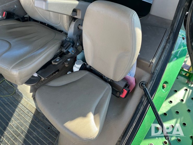 2019-john-deere-r4045-image-83