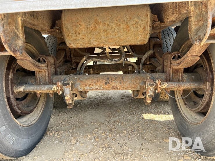 2005-timpte-grain-trailer-image-27