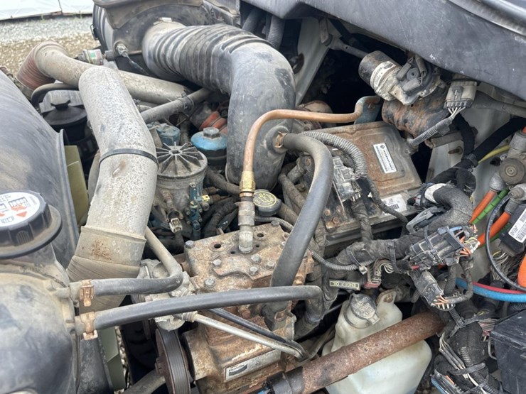 2005-international-durastar-4200-image-22