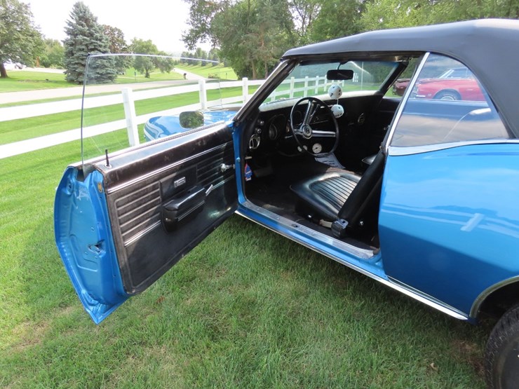 1968-chevrolet-camaro-convertible-image-28