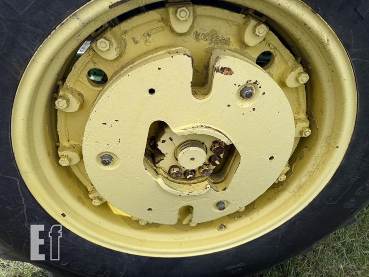 john-deere-4440-image-19