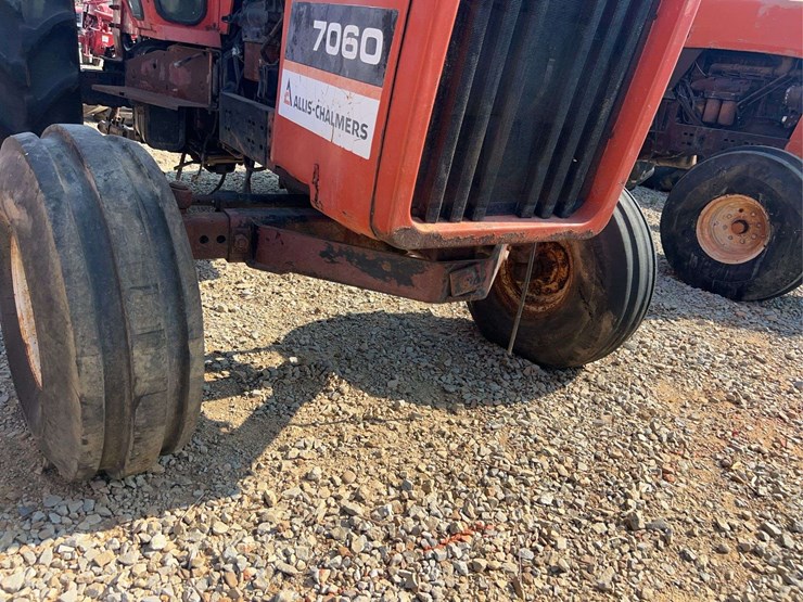 agco-allis-7060-image-7