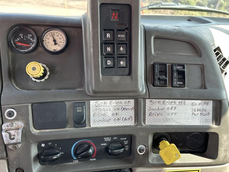 2002-caterpillar-3126-image-71